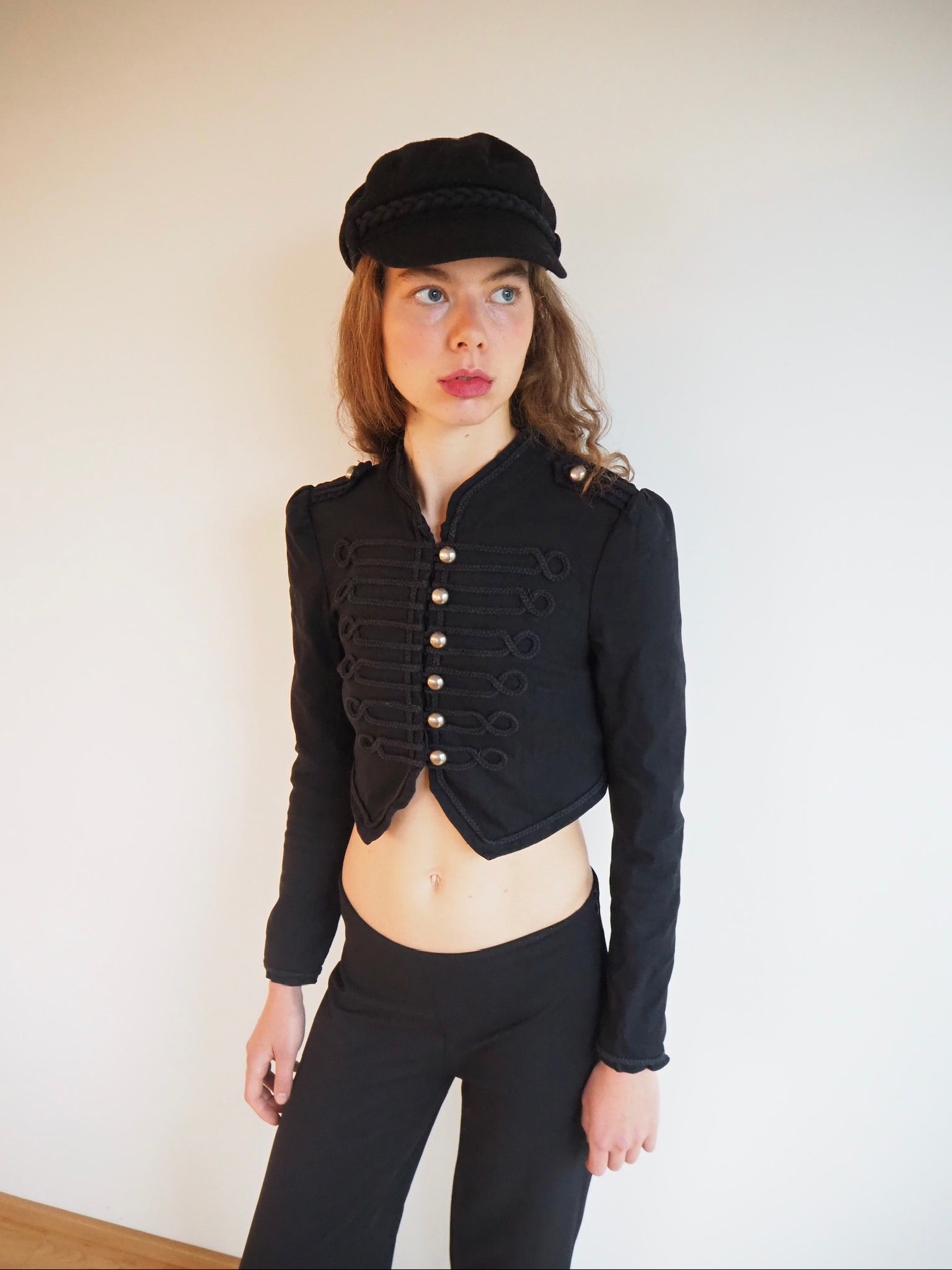 Cropped military jacekt